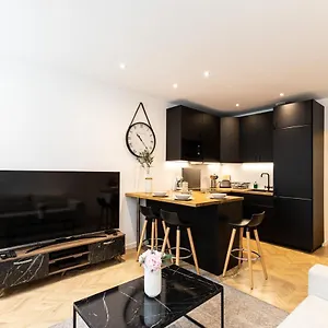 https://le-greco.hotels-rhonealpes.com