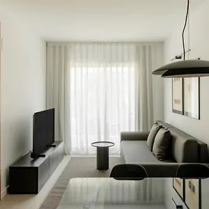 https://europa-apartments.topbarcelonahotels.com